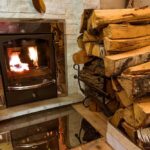 do-kiedy-mozna-palic-drewnem---aktualne-przepisy-i-ograniczenia